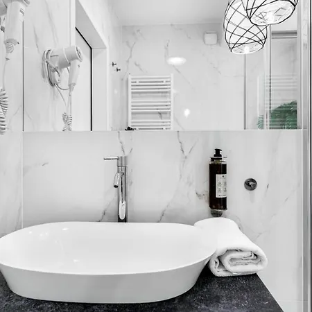 Comfy - Lux Old Town Apartment Gdansk